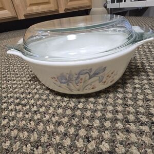 Vintage 8" Pyrex Blue Iris Cinderella Casserole Bowl Original Lid England